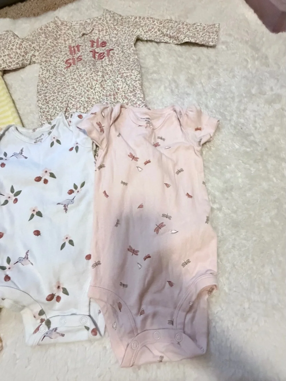 Carters Baby Girls' 10-Piece Everyday Essentials Bundle size 6-9 months